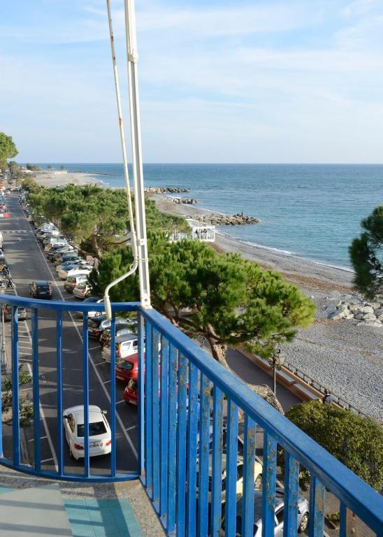 Residence Costa Templada Ventimiglia Habitación foto